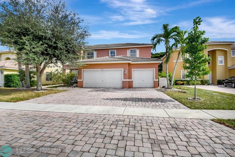 6242 C Durham Dr in Greenacres, FL - Building Photo