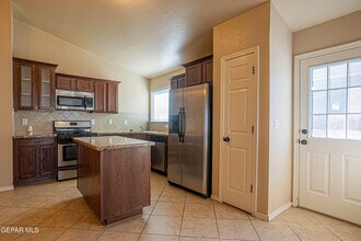 12712 Roberto Nunez Ln in El Paso, TX - Building Photo - Building Photo