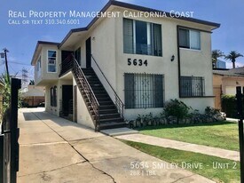 5634 Smiley Dr in Los Angeles, CA - Building Photo