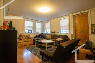 22 Glenville Ave in Boston, MA - Building Photo