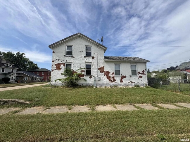 property at 517 12th Ave