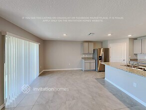 4116 Silver Strand Trl in Palmetto, FL - Foto de edificio - Building Photo