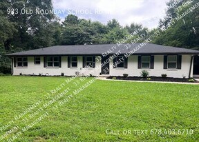 933 Old Noonday School Rd NE in Marietta, GA - Building Photo