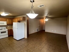 1528 E 11th Cove in Russellville, AR - Building Photo - Building Photo