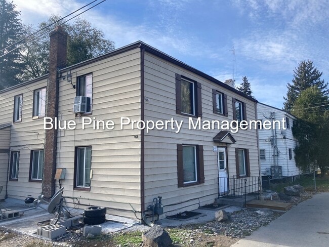 property at 440 Walnut St