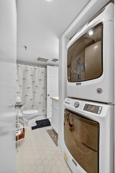 801 S Ocean Dr, Unit 910 in Fort Pierce, FL - Building Photo - Building Photo