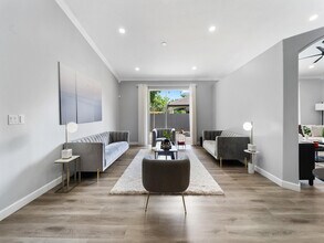 14815 SW 28 Ln in Miami, FL - Building Photo - Building Photo