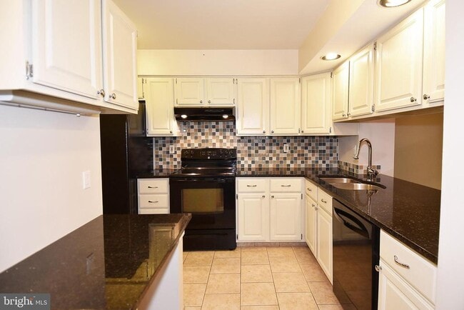 12201 Eagles Nest Ct in Germantown, MD - Building Photo - Building Photo