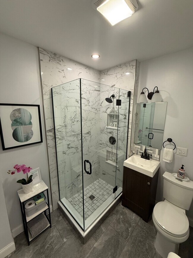 32 Reedsdale St, Unit 2