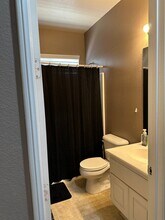 217 Overleaf Way in San Jacinto, CA - Foto de edificio - Building Photo