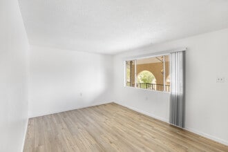 12908 Constitution Ave NE in Albuquerque, NM - Building Photo - Building Photo