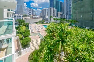 31 SE 5th St, Unit 1510 in Miami, FL - Building Photo