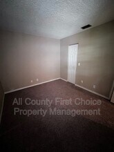 39650 US Hwy 19 N in Tarpon Springs, FL - Foto de edificio - Building Photo