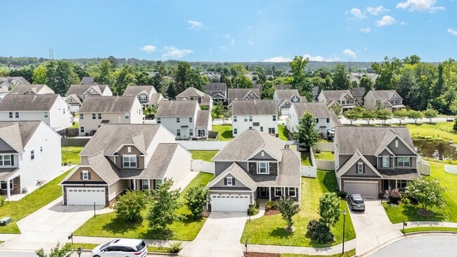 2452 Tannin Ct in High Point, NC - Building Photo - Building Photo