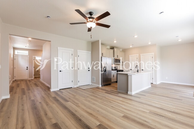 17892 E 94th Pl in Commerce City, CO - Building Photo - Building Photo