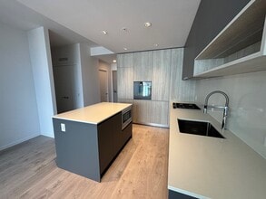 6808 Minoru Blvd in Richmond, BC - Building Photo - Building Photo