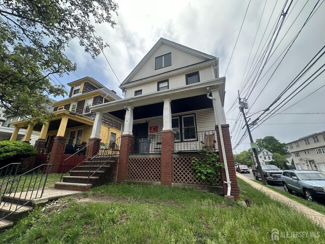 property at 38 Handy St