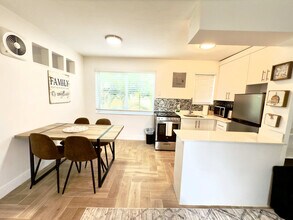 329 Madison St in Hollywood, FL - Building Photo - Building Photo