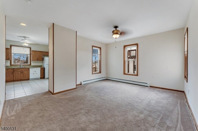 49 Spruce St in Bloomfield, NJ - Building Photo - Building Photo