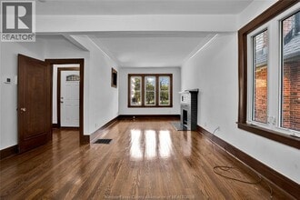 2159 Pelissier St in Windsor, ON - Building Photo - Building Photo