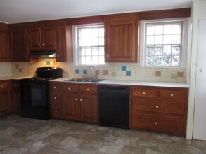 48 Perkins Ln in Temple, NH - Building Photo - Building Photo