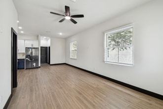 3367 4th Ave S in St. Petersburg, FL - Building Photo - Building Photo