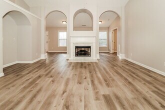 949 Simonton Glen Dr SE in Lawrenceville, GA - Building Photo - Building Photo