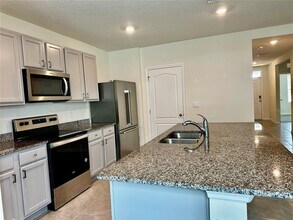 1106 Fig St in Tavares, FL - Building Photo - Building Photo