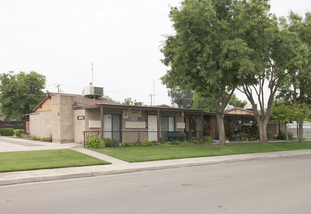 Lemoore Elderly Apartments in Lemoore, CA - Building Photo