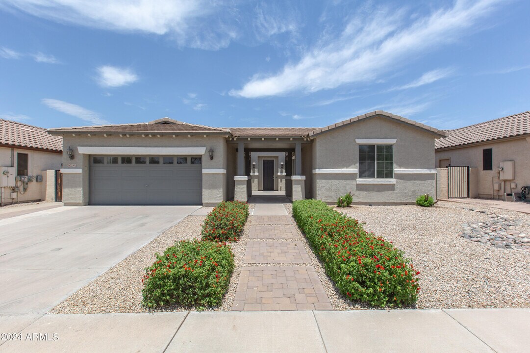 21382 E Lords Ct in Queen Creek, AZ - Building Photo