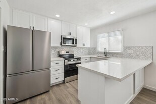 6173 N Granite Reef Rd in Scottsdale, AZ - Building Photo