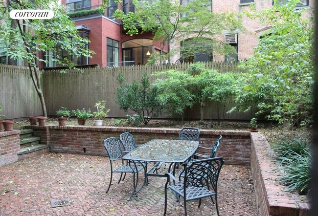 property at 842 Carroll St