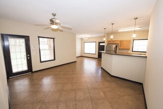 832 Harvard Dr in Auburn, AL - Building Photo - Building Photo