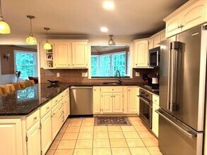 7 Westfield Rd in Hopkinton, MA - Building Photo - Building Photo