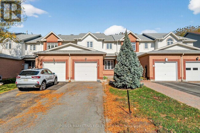 9 Carwood Cir in Ottawa, ON - Building Photo - Building Photo