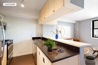 2101 Frederick Douglass Blvd in New York, NY - Building Photo - Building Photo