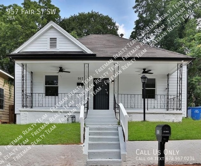 property at 957 Fair St SW