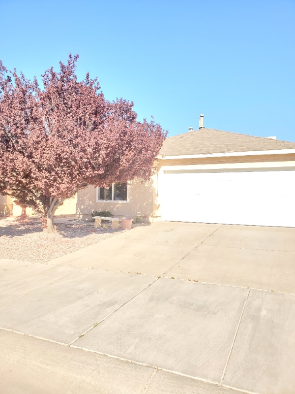 property at 332 Vista Del Angel SW