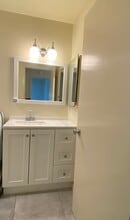 417 Piccadilly Pl, Unit 417 in San Bruno, CA - Building Photo - Building Photo