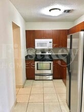 3321 NW 177th Terrace in Miami Gardens, FL - Building Photo - Building Photo