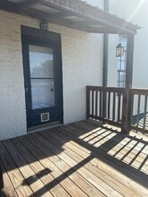 519 Spring St in Columbus, TX - Building Photo - Building Photo