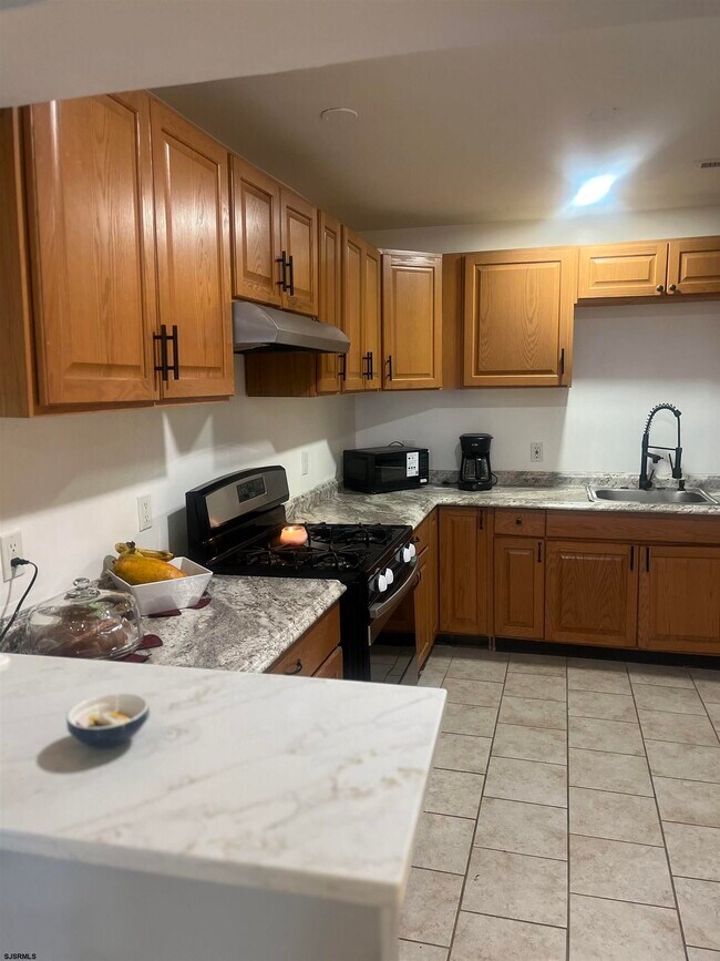 38 N Maryland Ave in Atlantic City, NJ - Building Photo - Building Photo