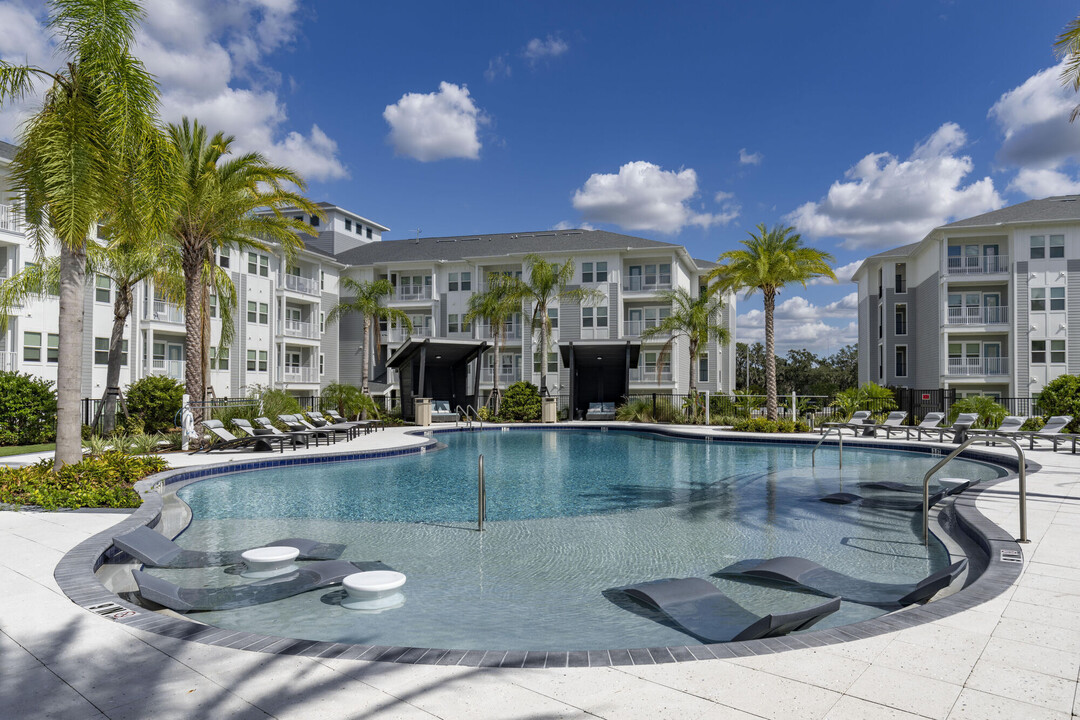 Sentosa Riverview in Riverview, FL - Building Photo