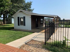 6010 Thomas Jefferson Rd in Forest, VA - Building Photo - Building Photo