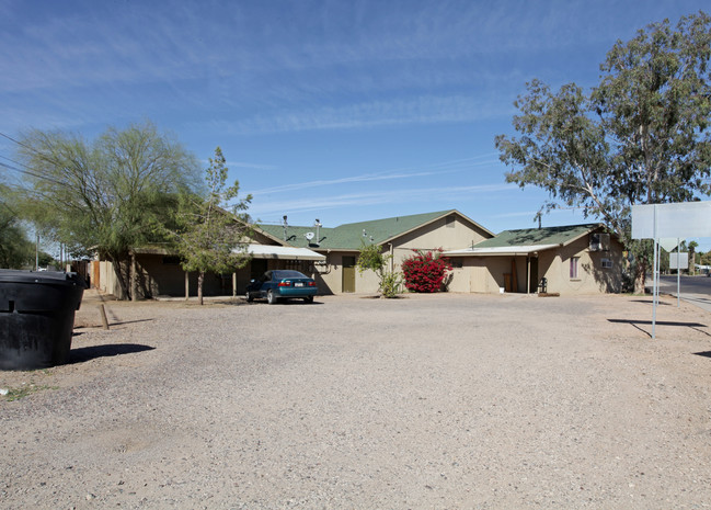 701 E 1st St in Casa Grande, AZ - Building Photo - Building Photo