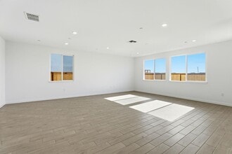 3730 Benicia Ave in Sacramento, CA - Building Photo - Building Photo