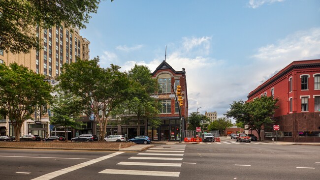 Harper's Flats in Richmond, VA - Building Photo - Building Photo