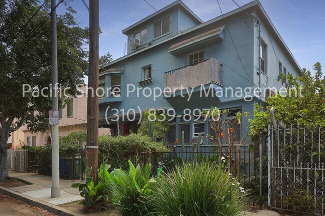 230 Bonnie Brae Apartments