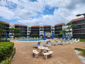 800 Jeffery St in Boca Raton, FL - Foto de edificio