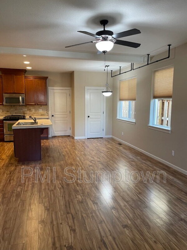 13980 Passage Pkwy in Oregon City, OR - Building Photo - Building Photo